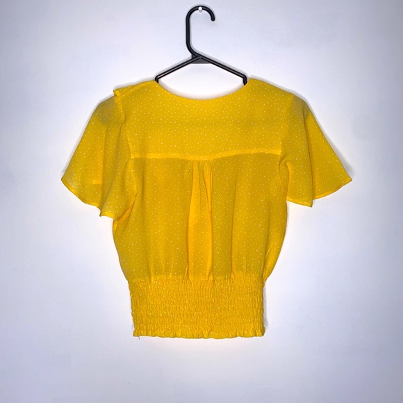 Monteau yellow and white polka dots blouse. - Picture 4 of 6